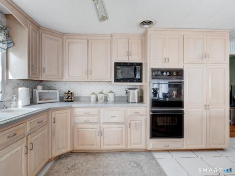 40 North Road East Granby CT 06026