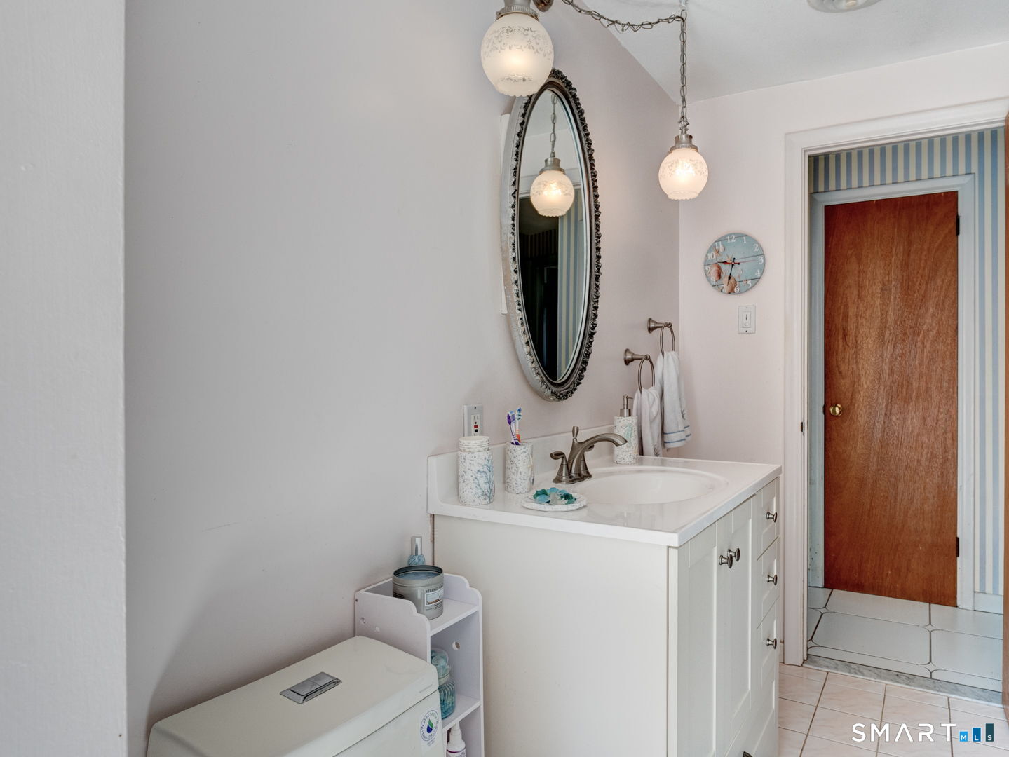 40 North Road East Granby CT 06026