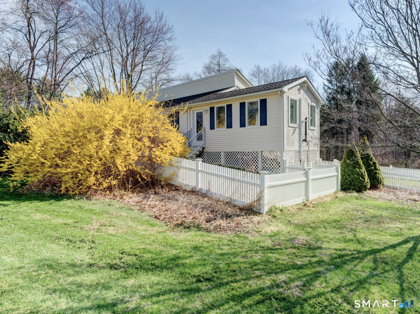 40 North Road East Granby CT 06026