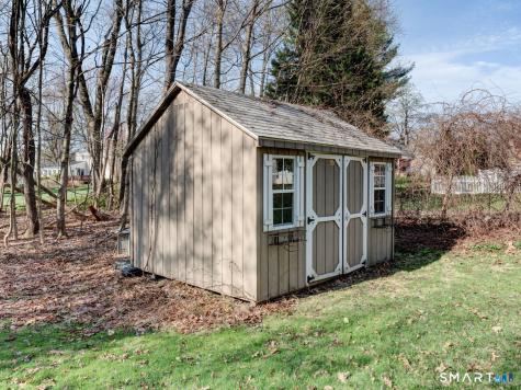 40 North Road East Granby CT 06026