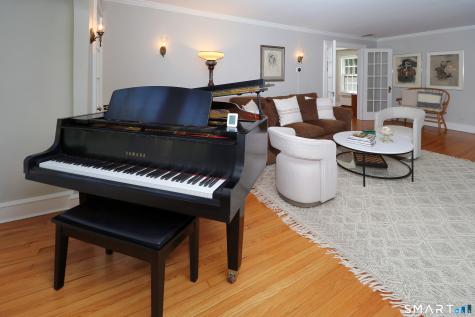 96 Benedict Avenue Fairfield CT 06825