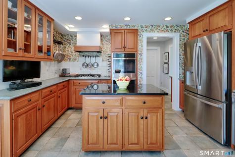 96 Benedict Avenue Fairfield CT 06825