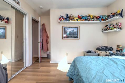 55 Londonderry Lane Milford CT 06460