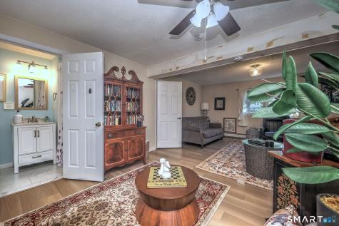55 Londonderry Lane Milford CT 06460