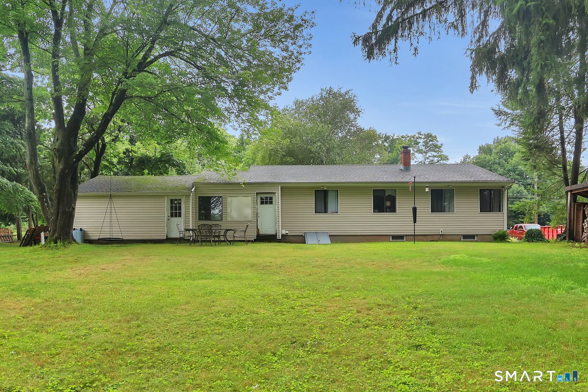 25 Pine Tree Lane South Windsor CT 06074