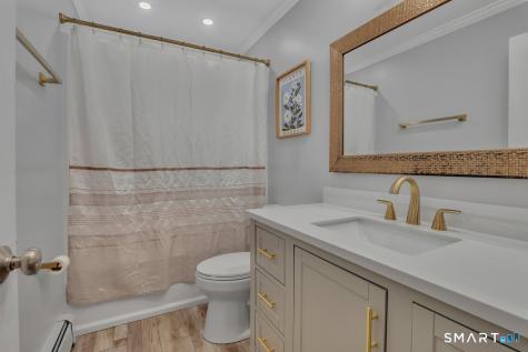 25 Pine Tree Lane South Windsor CT 06074