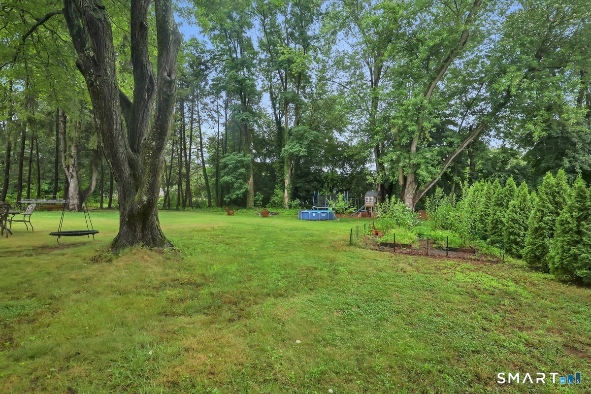 25 Pine Tree Lane South Windsor CT 06074