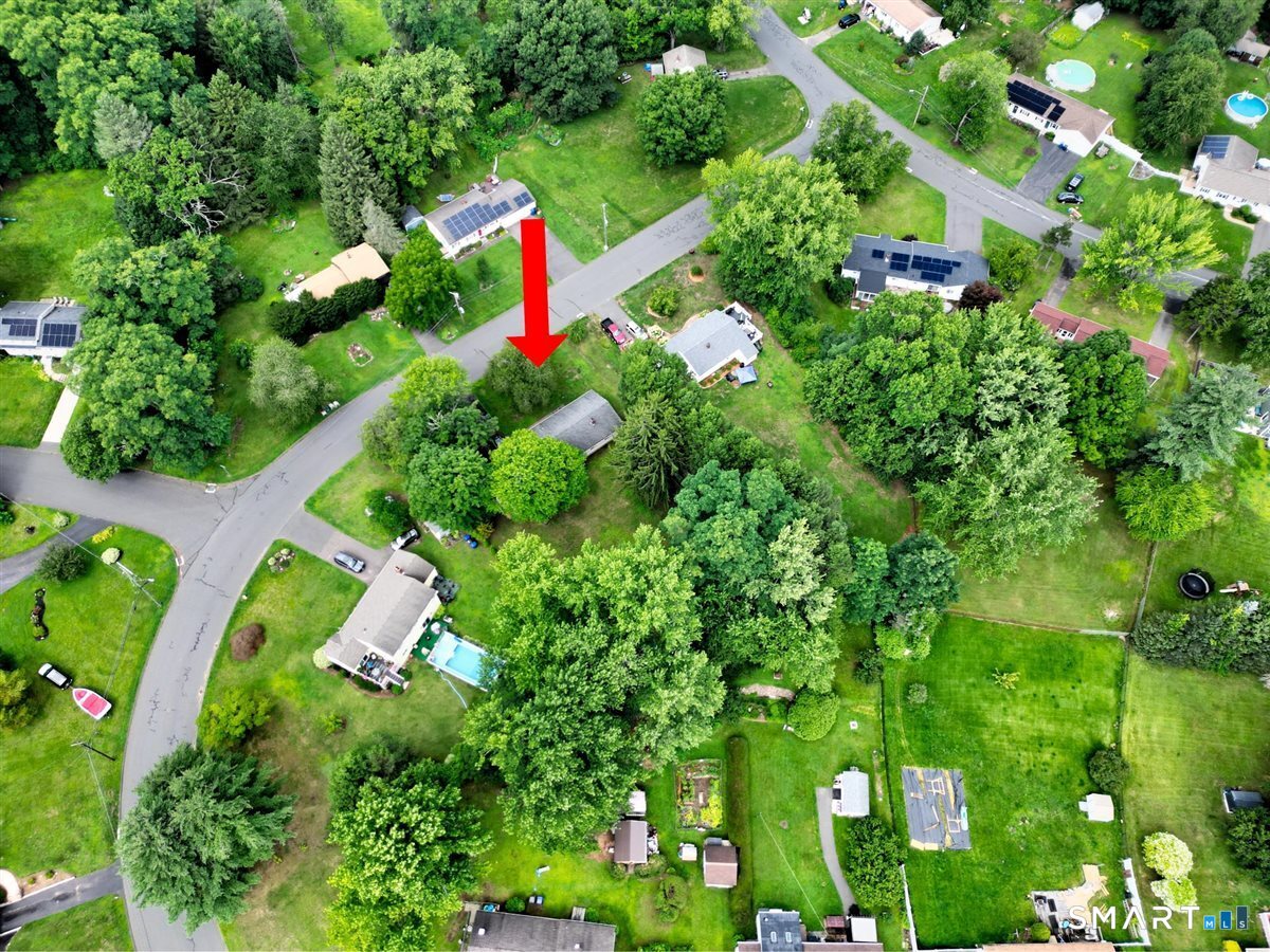 25 Pine Tree Lane South Windsor CT 06074