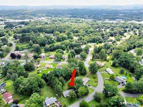 25 Pine Tree Lane South Windsor CT 06074