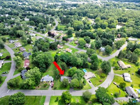 25 Pine Tree Lane South Windsor CT 06074