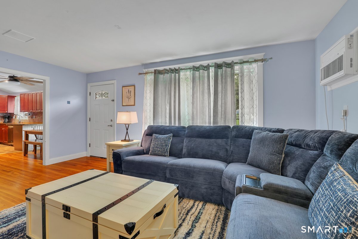 25 Pine Tree Lane South Windsor CT 06074