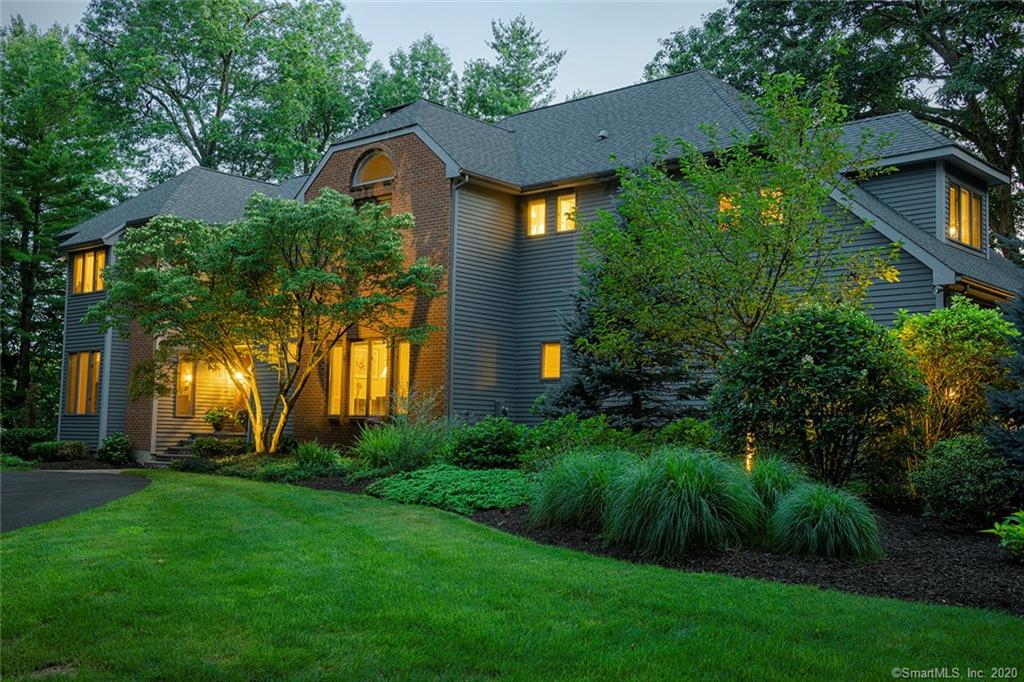 10 Elcy Way Simsbury CT 06070