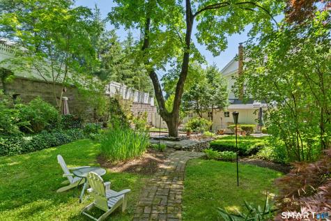 170 New Canaan Avenue Norwalk CT 06850