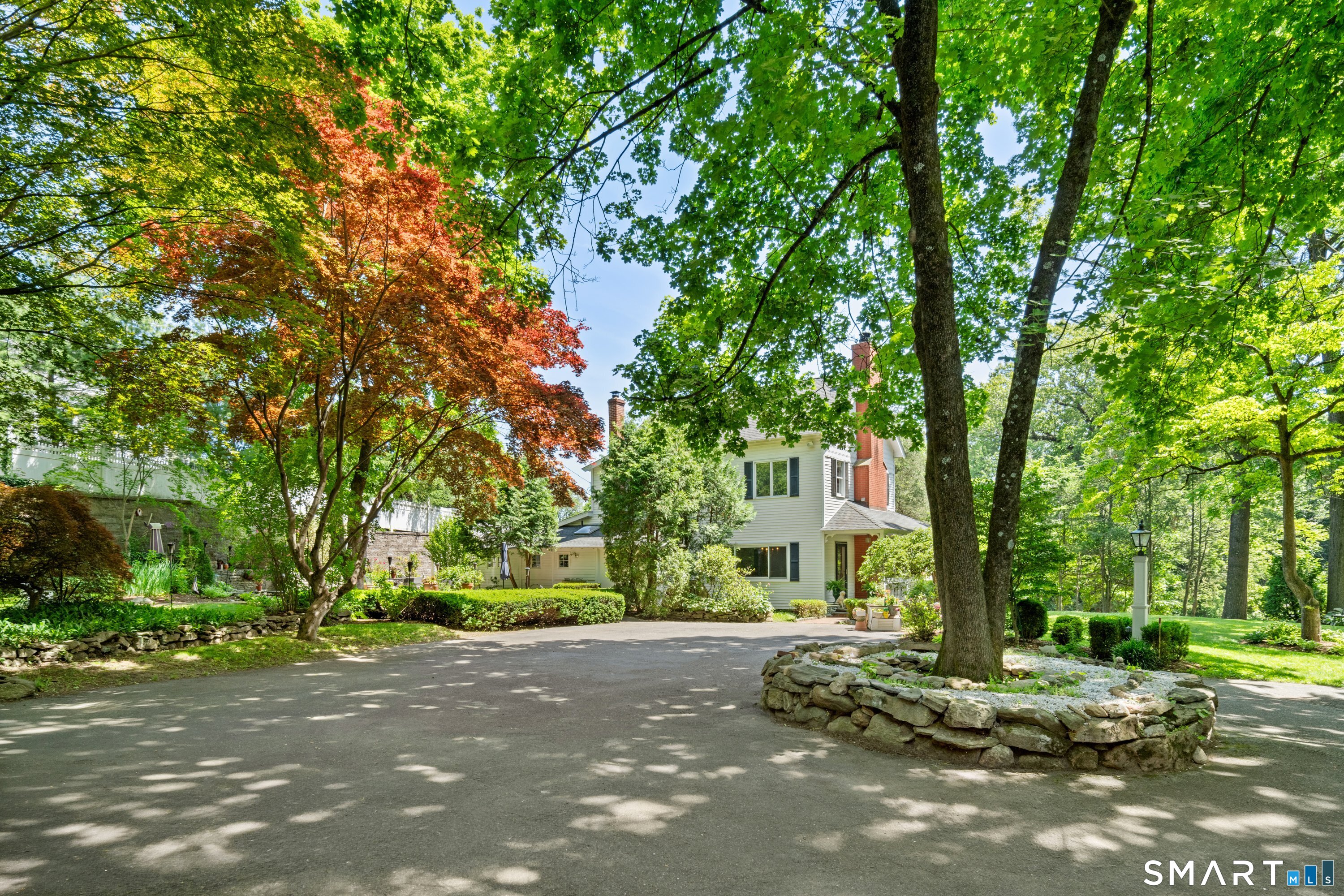 170 New Canaan Avenue Norwalk CT 06850
