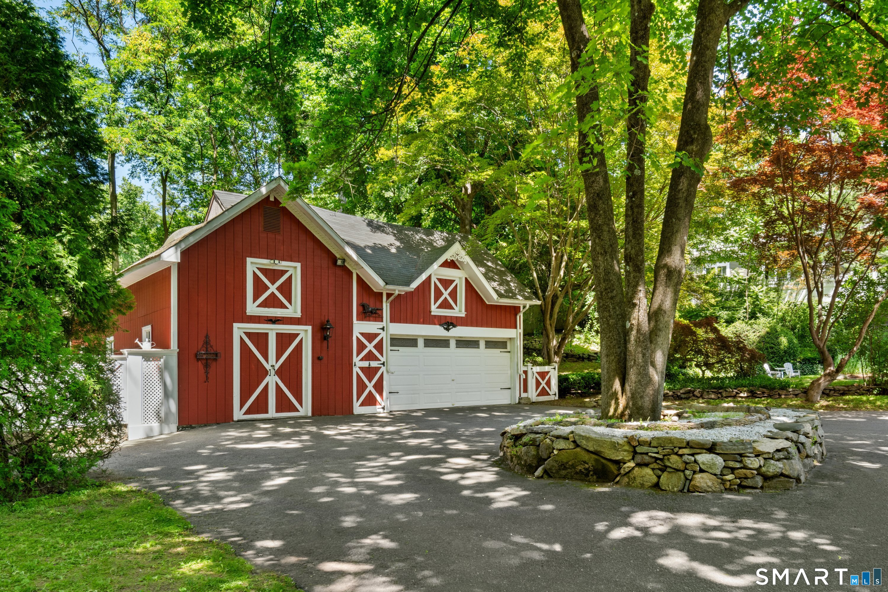 170 New Canaan Avenue Norwalk CT 06850