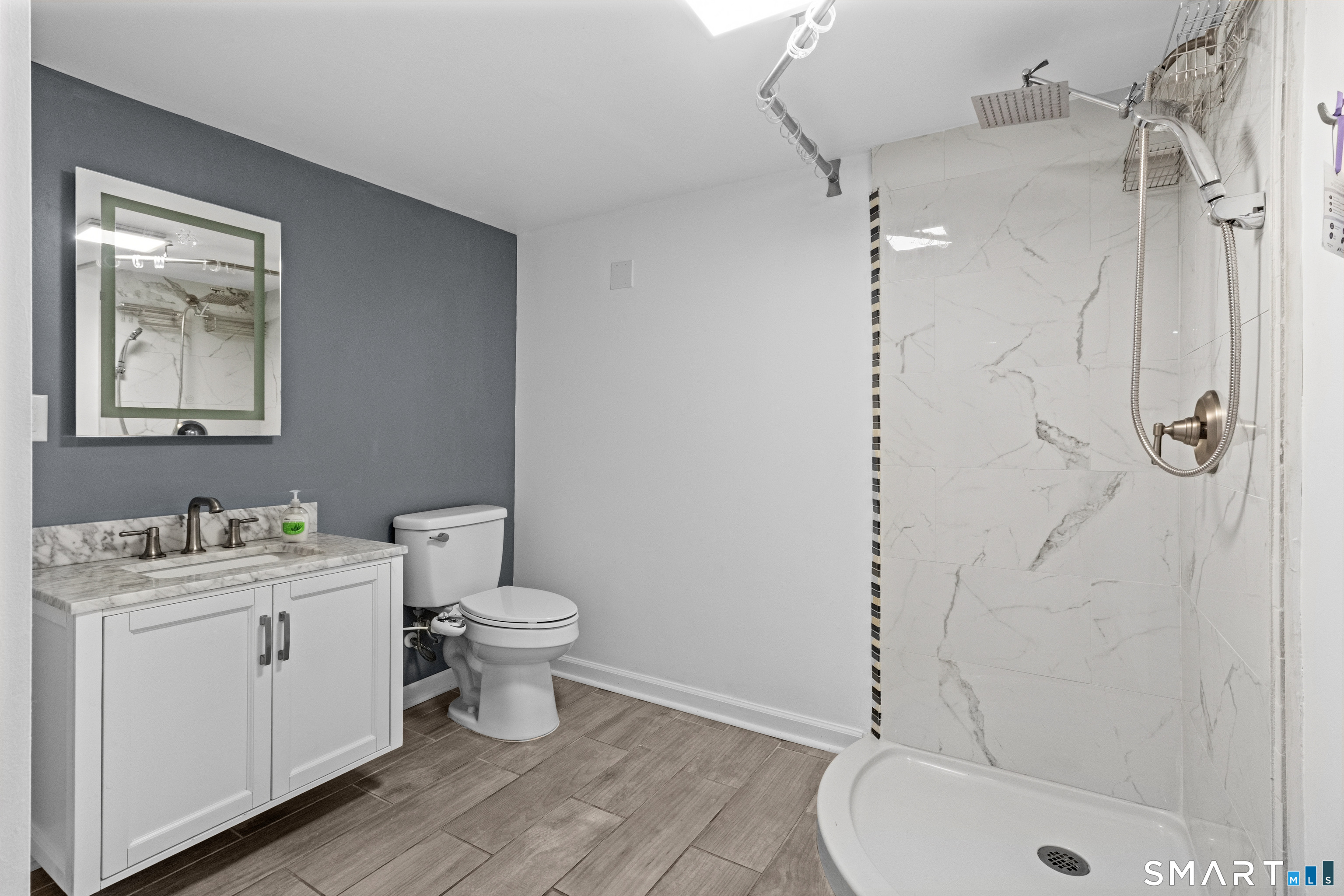 34 Cedar Ridge Road Newington CT 06111