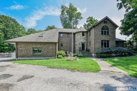 555 Davis Street Watertown CT 06779