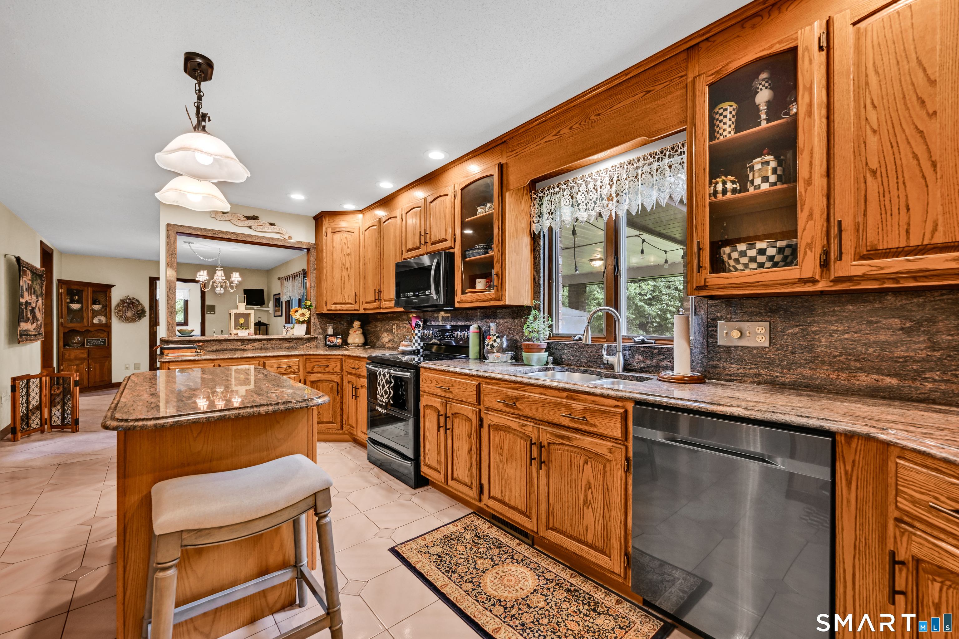 555 Davis Street Watertown CT 06779