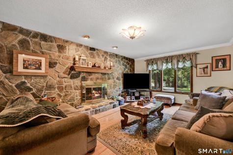 555 Davis Street Watertown CT 06779
