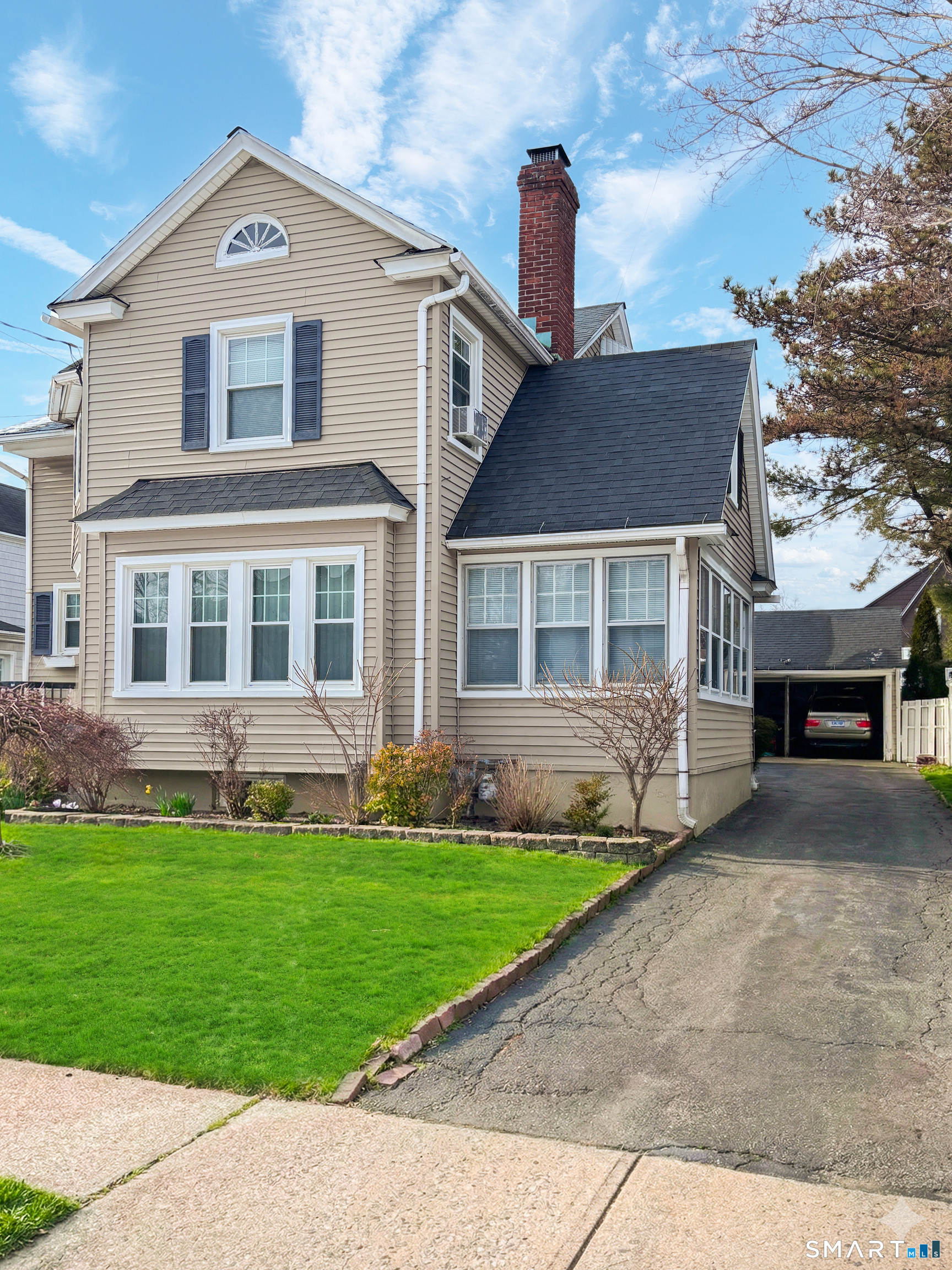 660 West Jackson Avenue Bridgeport CT 06604