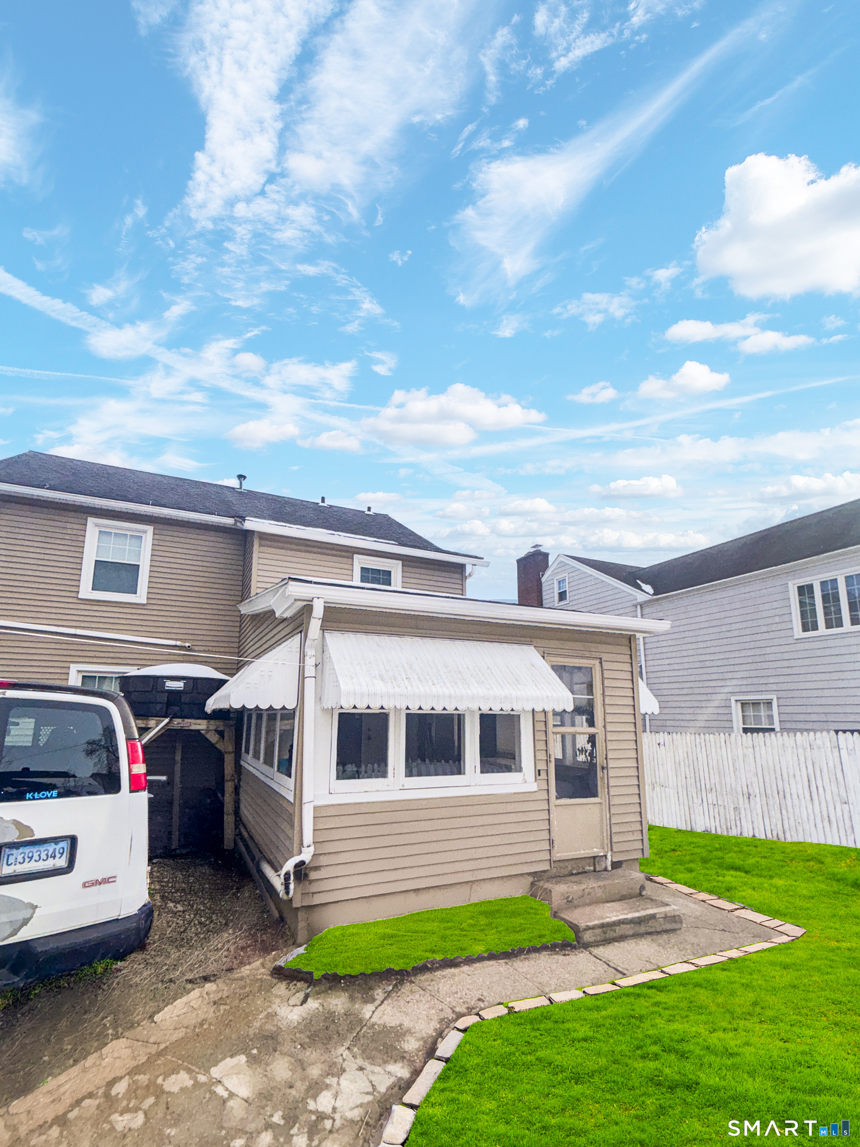 660 West Jackson Avenue Bridgeport CT 06604