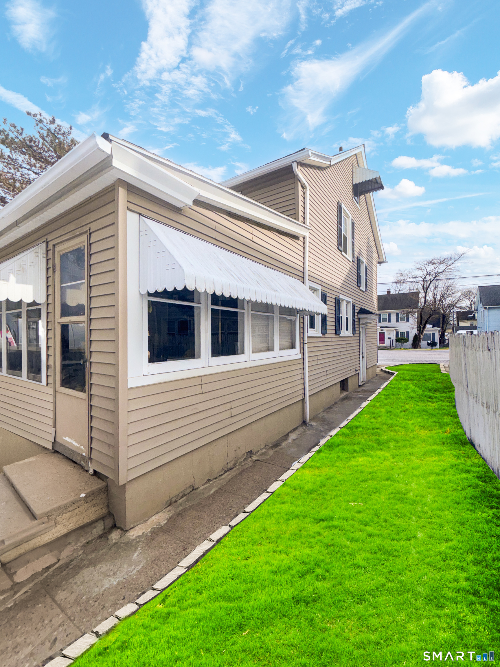 660 West Jackson Avenue Bridgeport CT 06604