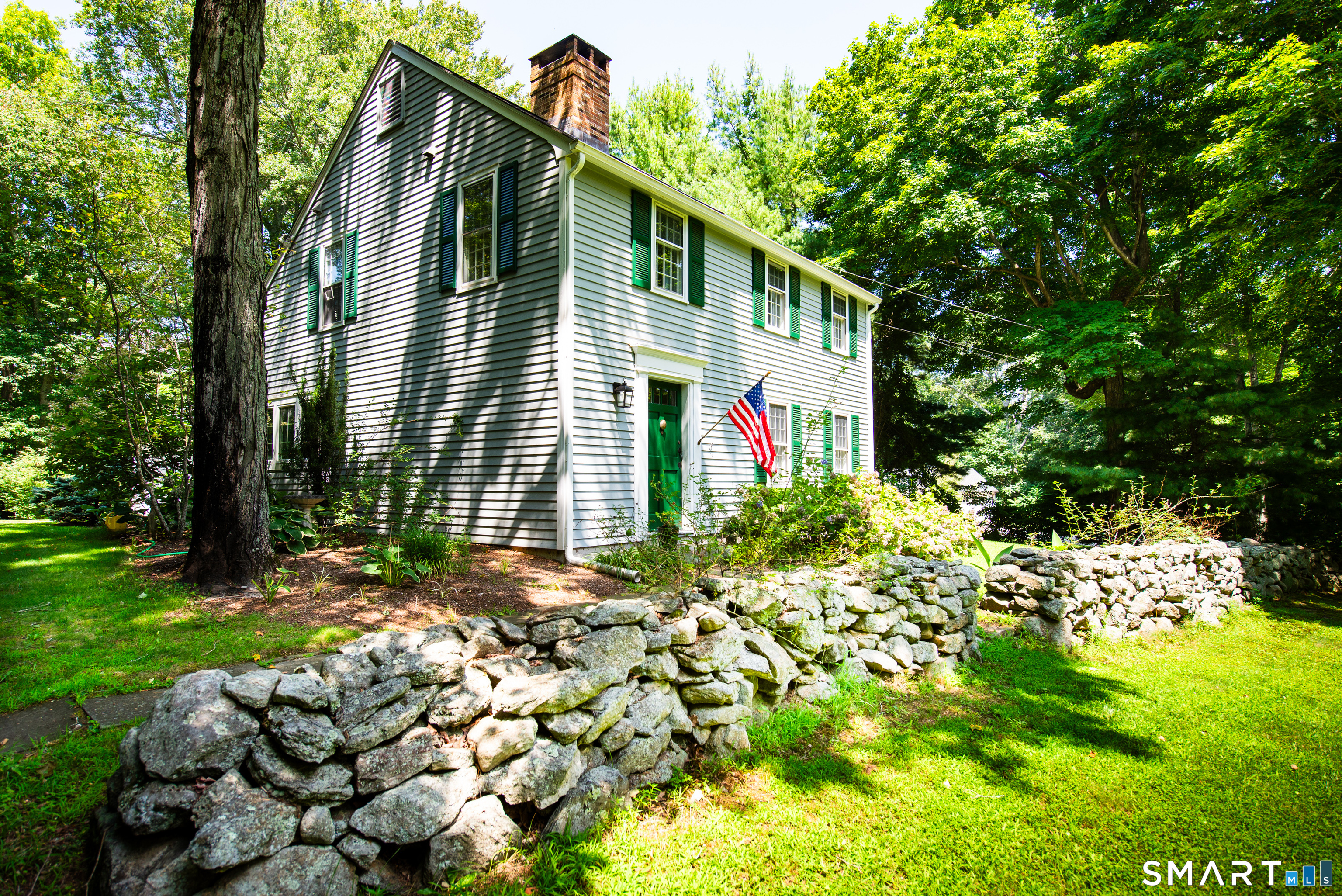 11 Cove Hill Road Essex CT 06426