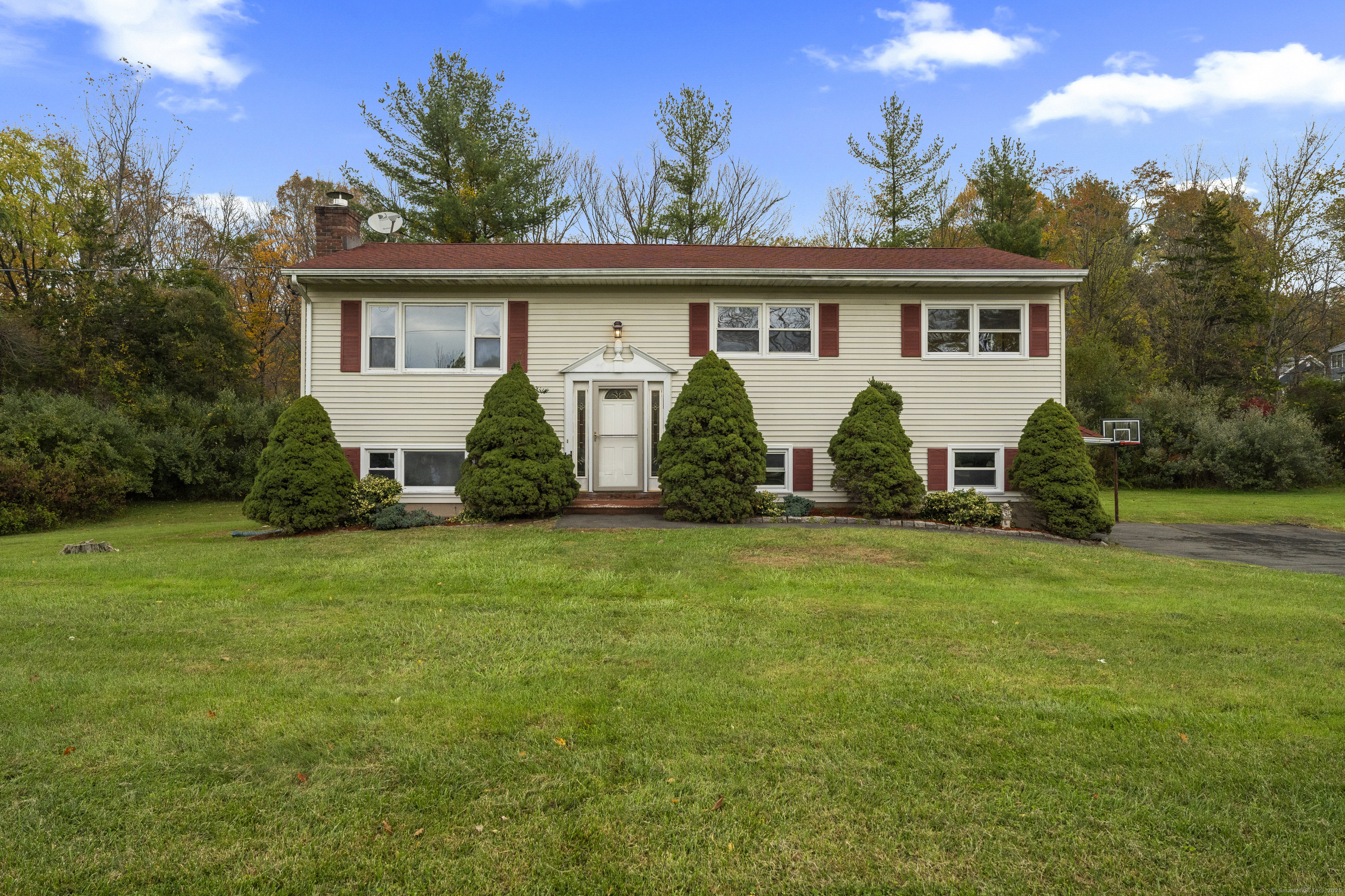 131 Pocono Road Brookfield CT 06804