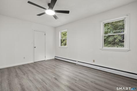 16 Griffin South Road Bloomfield CT 06002