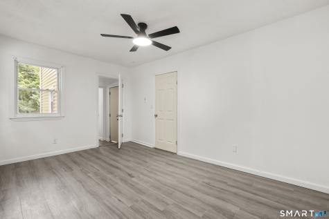 16 Griffin South Road Bloomfield CT 06002