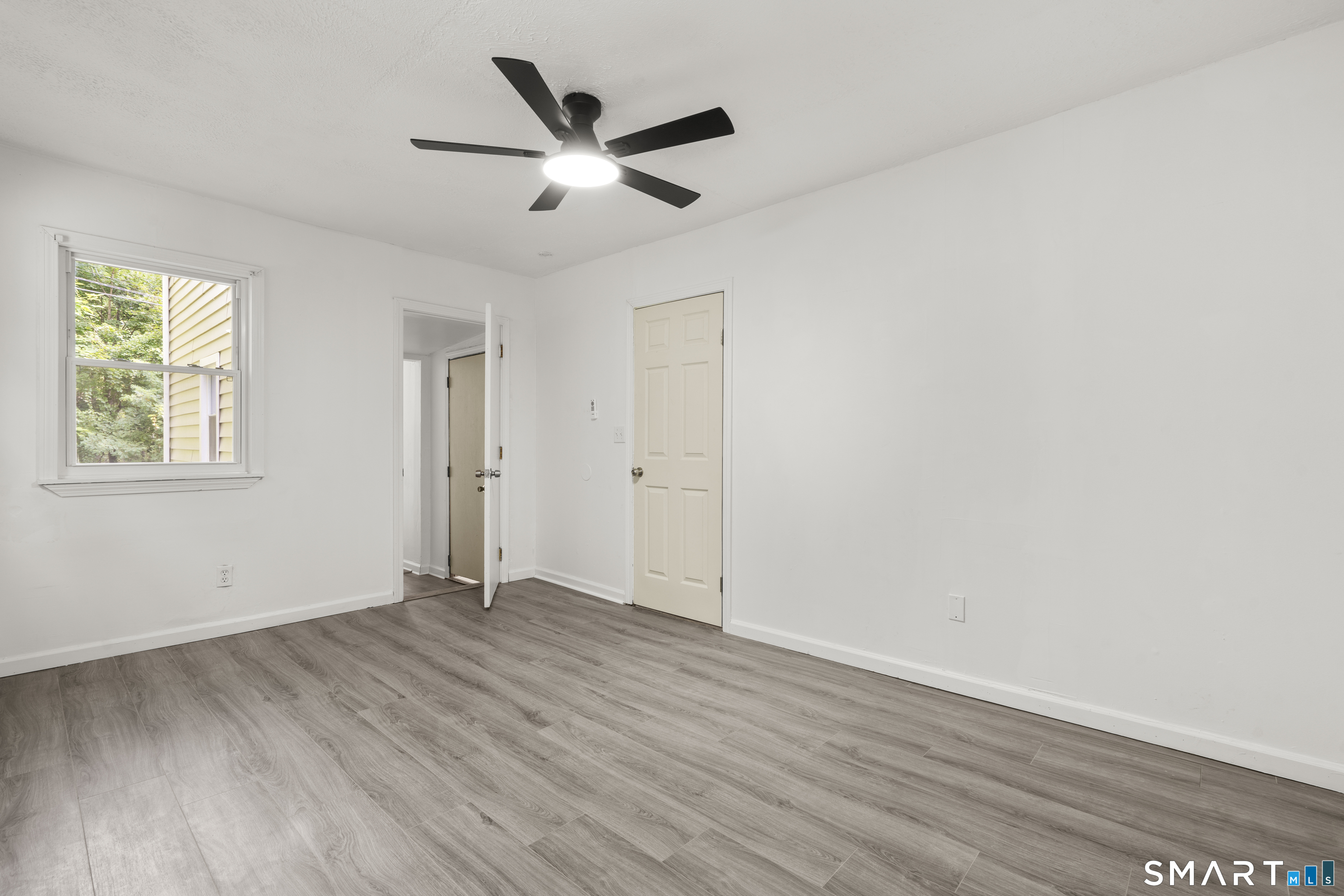 16 Griffin South Road Bloomfield CT 06002