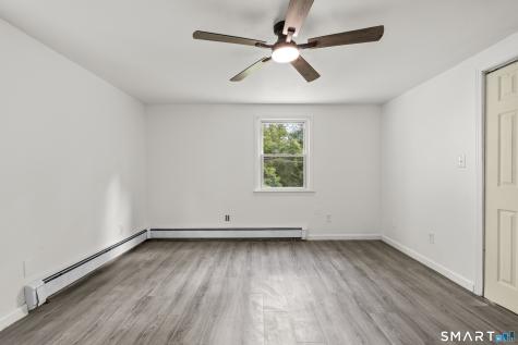 16 Griffin South Road Bloomfield CT 06002