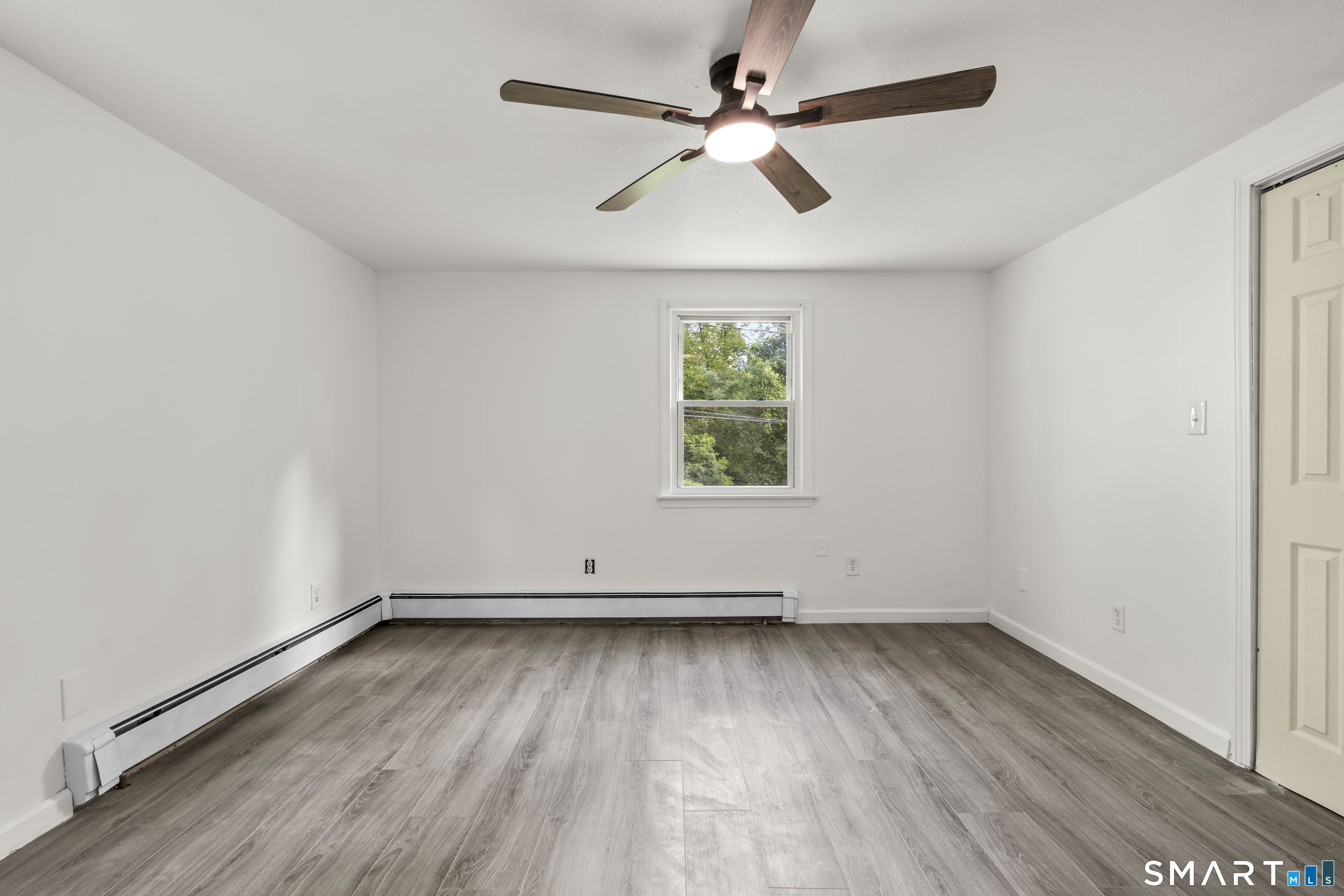 16 Griffin South Road Bloomfield CT 06002