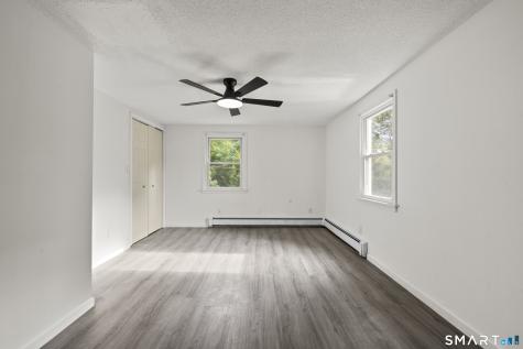 16 Griffin South Road Bloomfield CT 06002