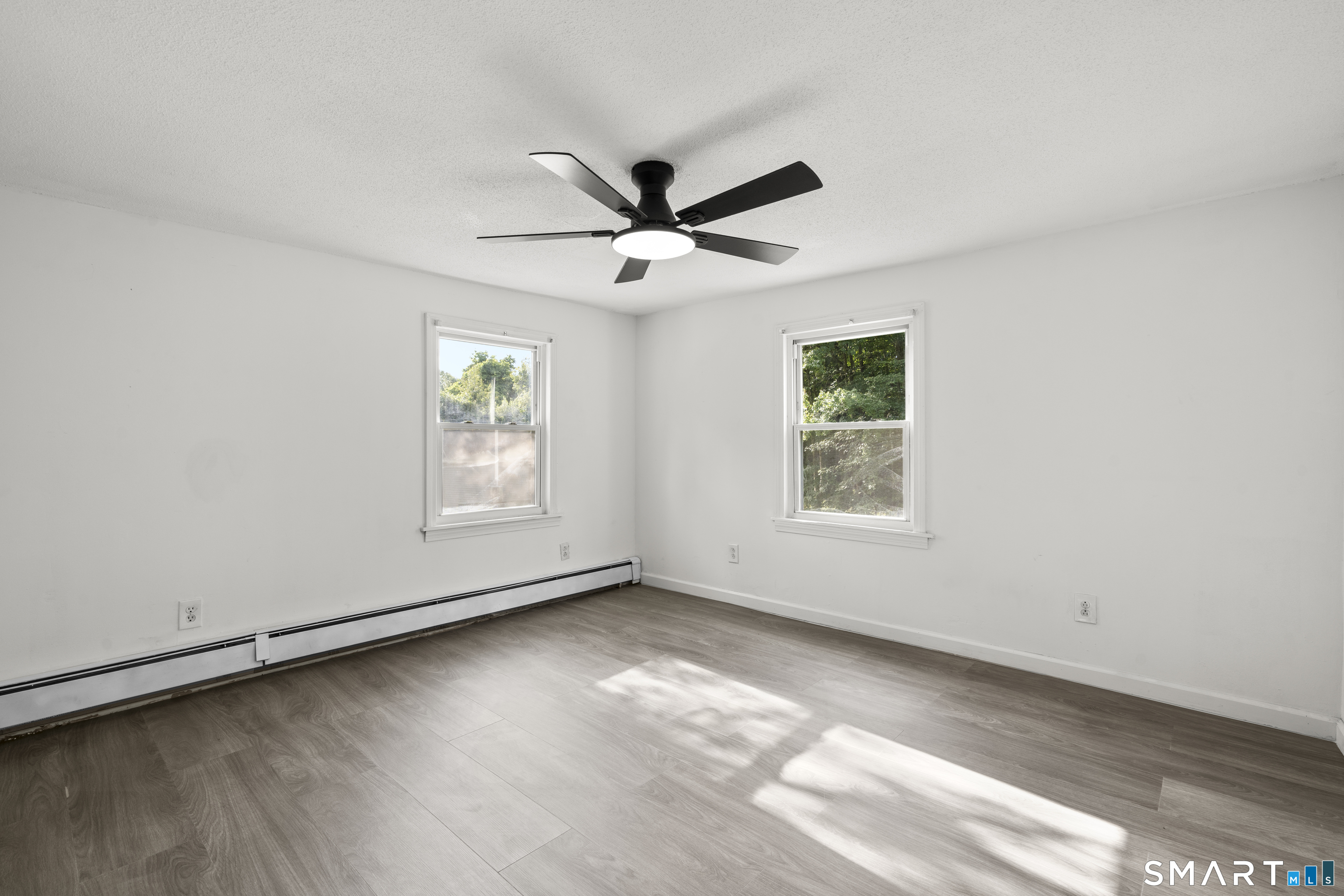 16 Griffin South Road Bloomfield CT 06002