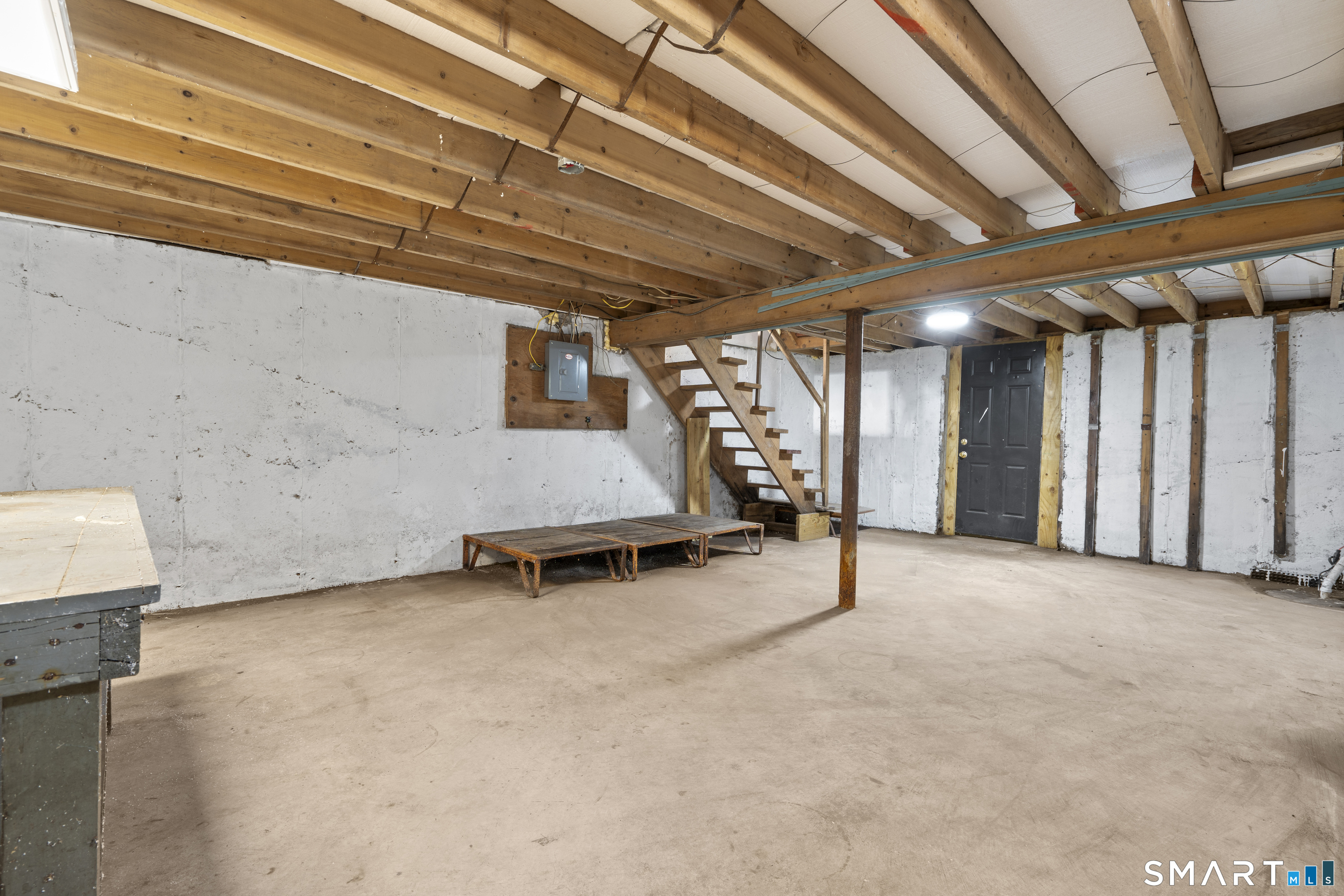 16 Griffin South Road Bloomfield CT 06002