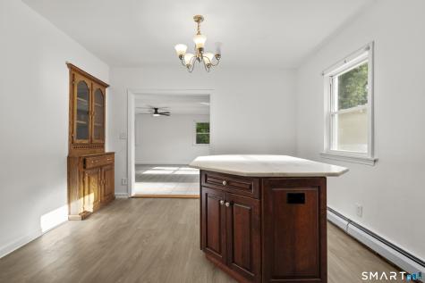 16 Griffin South Road Bloomfield CT 06002
