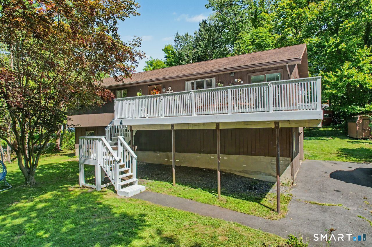4 Clement Road New Fairfield CT 06812