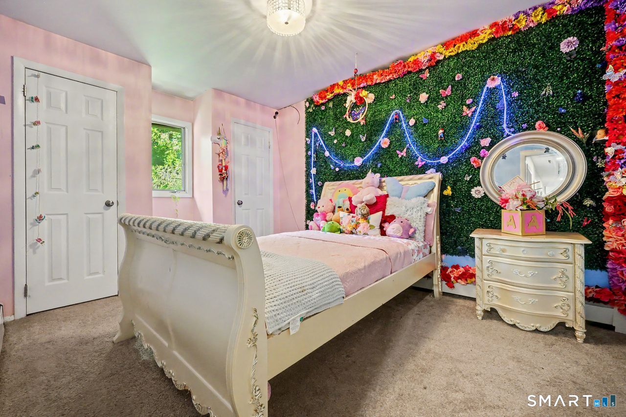 4 Clement Road New Fairfield CT 06812