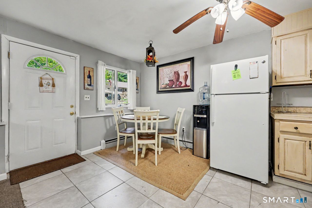 4 Clement Road New Fairfield CT 06812