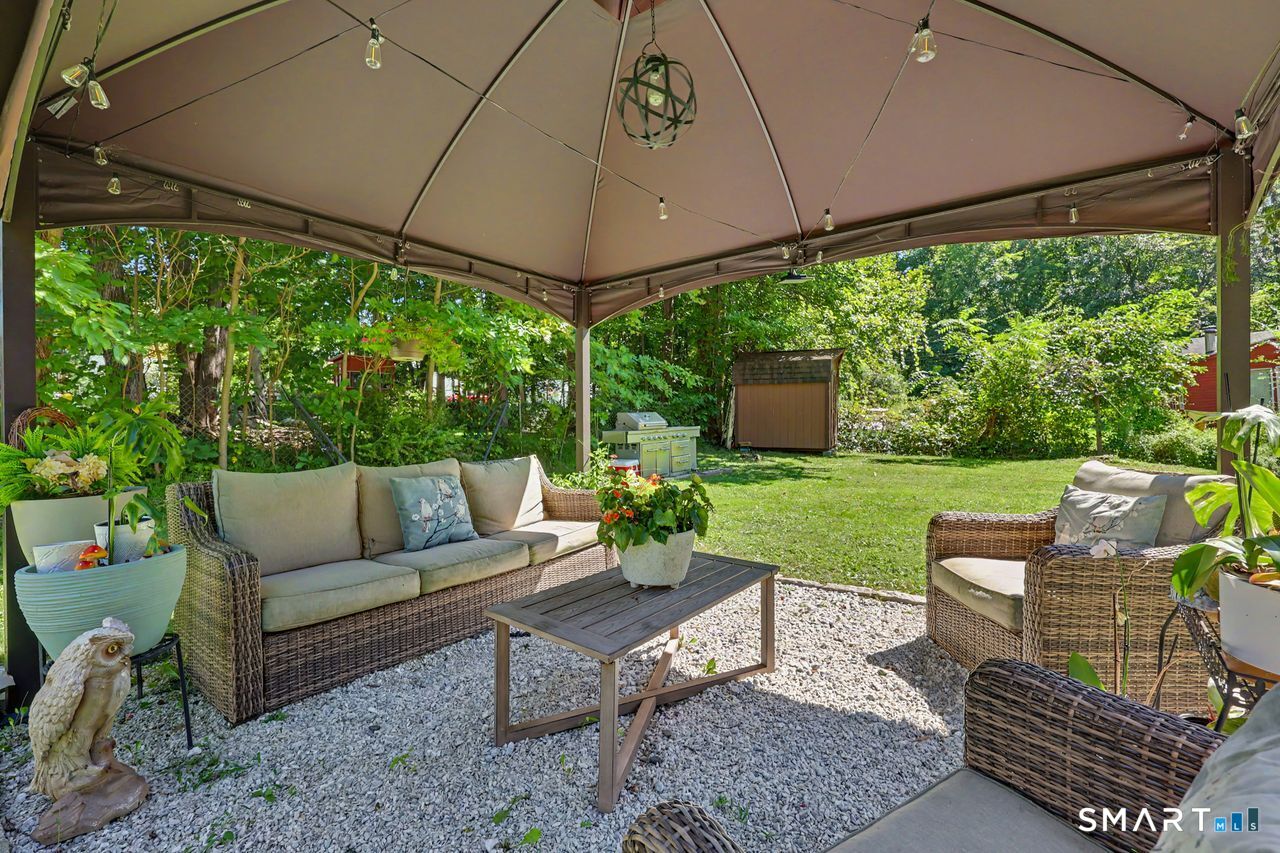 4 Clement Road New Fairfield CT 06812