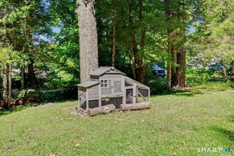 4 Clement Road New Fairfield CT 06812
