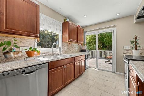 4 Clement Road New Fairfield CT 06812