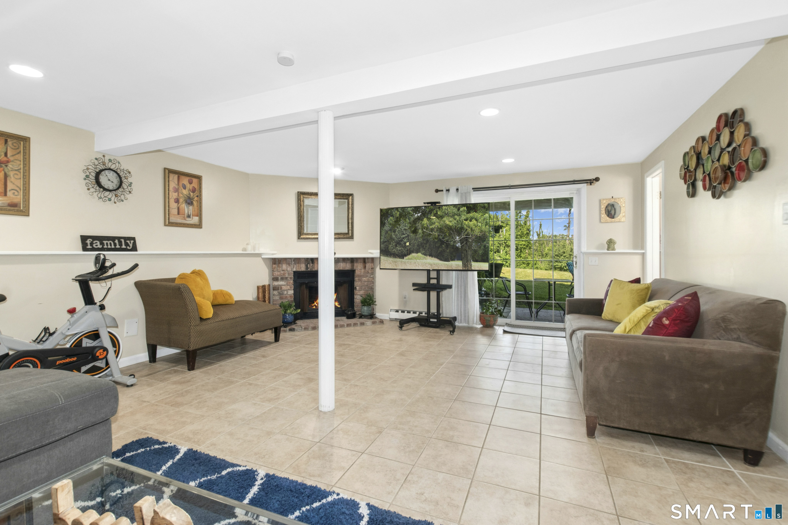 123 Briar Ridge Road Danbury CT 06810