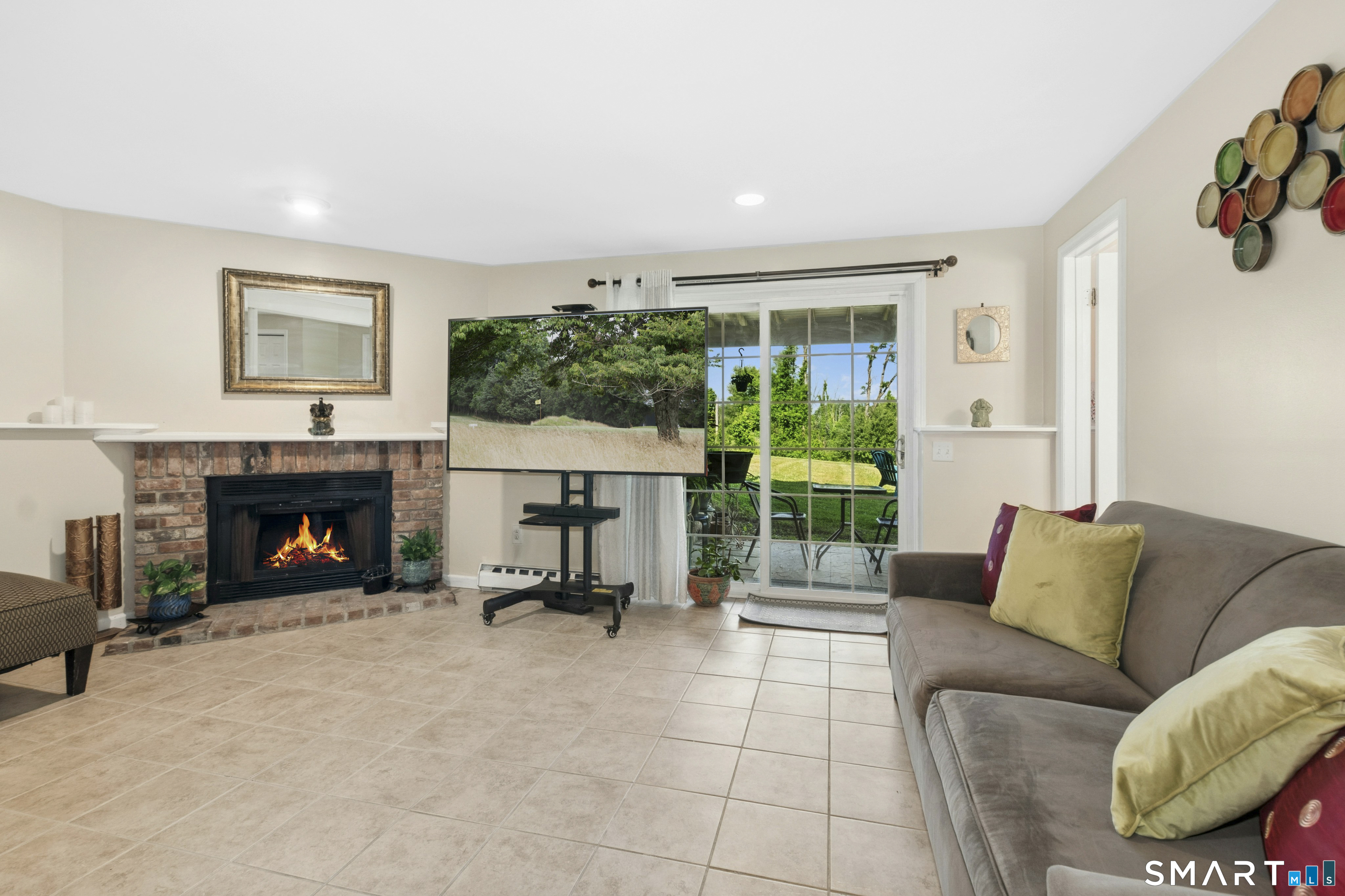123 Briar Ridge Road Danbury CT 06810