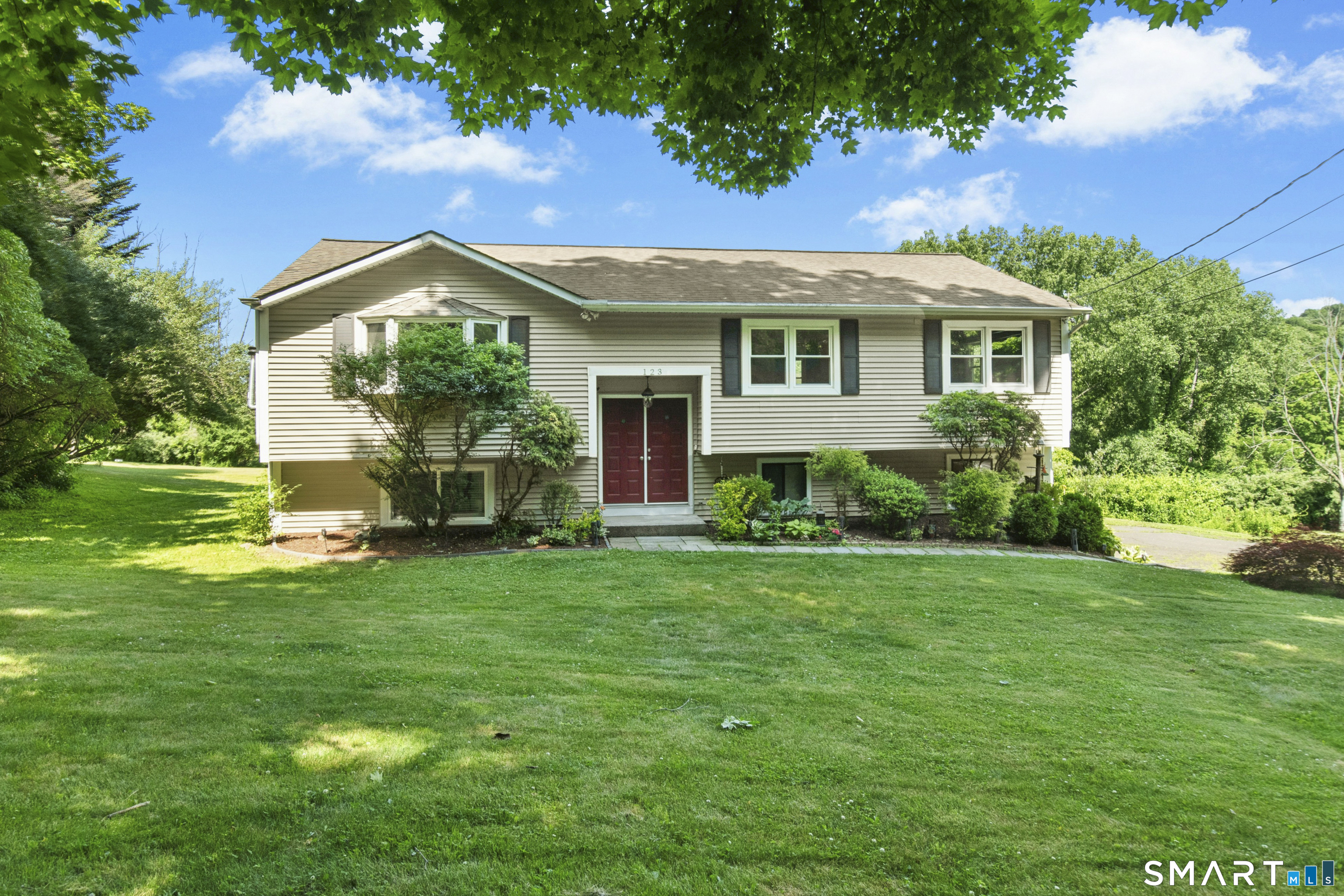 123 Briar Ridge Road Danbury CT 06810