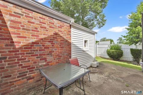 104 Exeter Street Hartford CT 06106