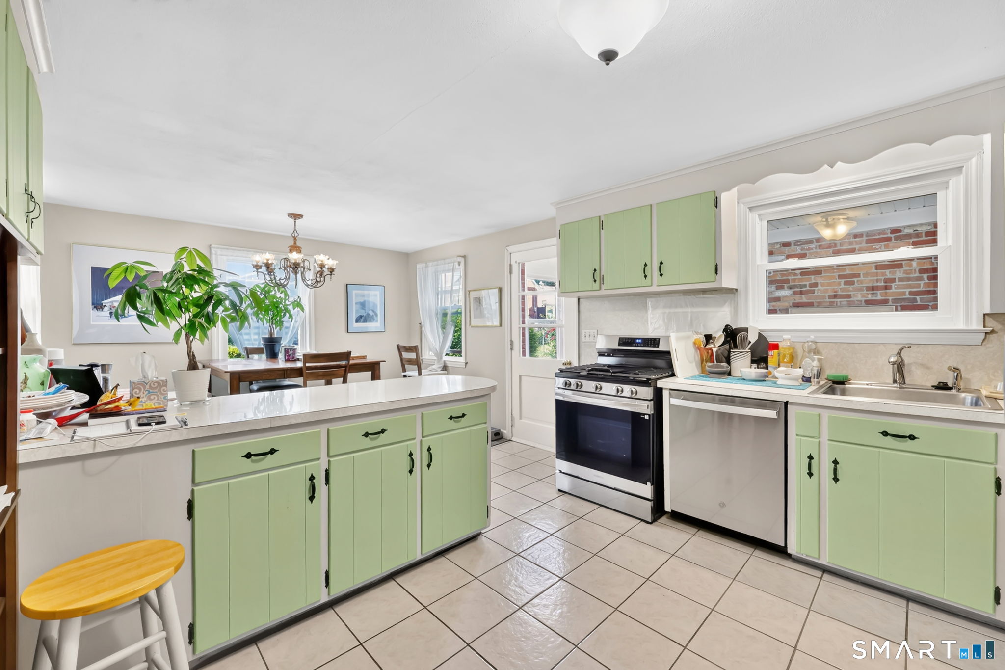 104 Exeter Street Hartford CT 06106