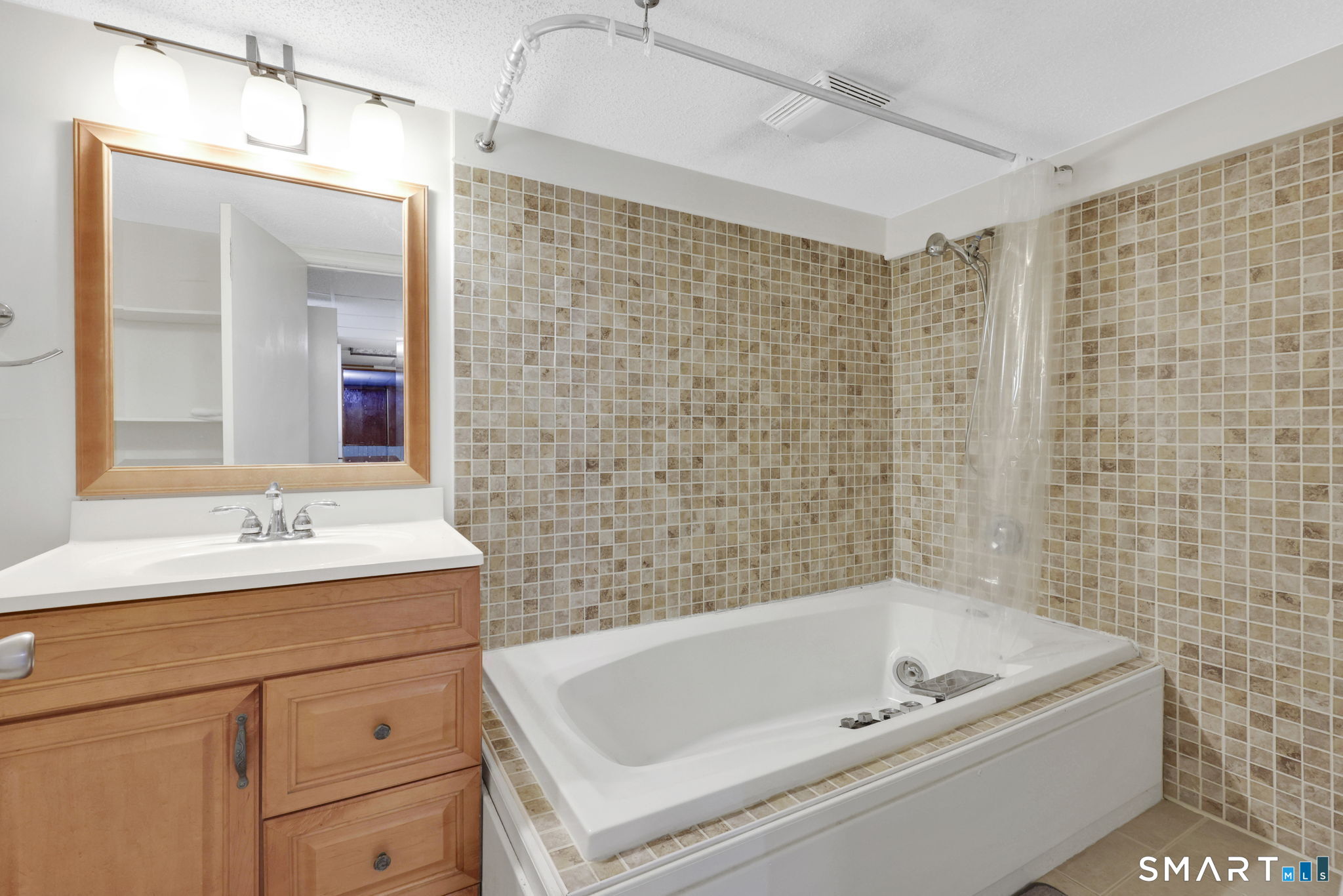 104 Exeter Street Hartford CT 06106
