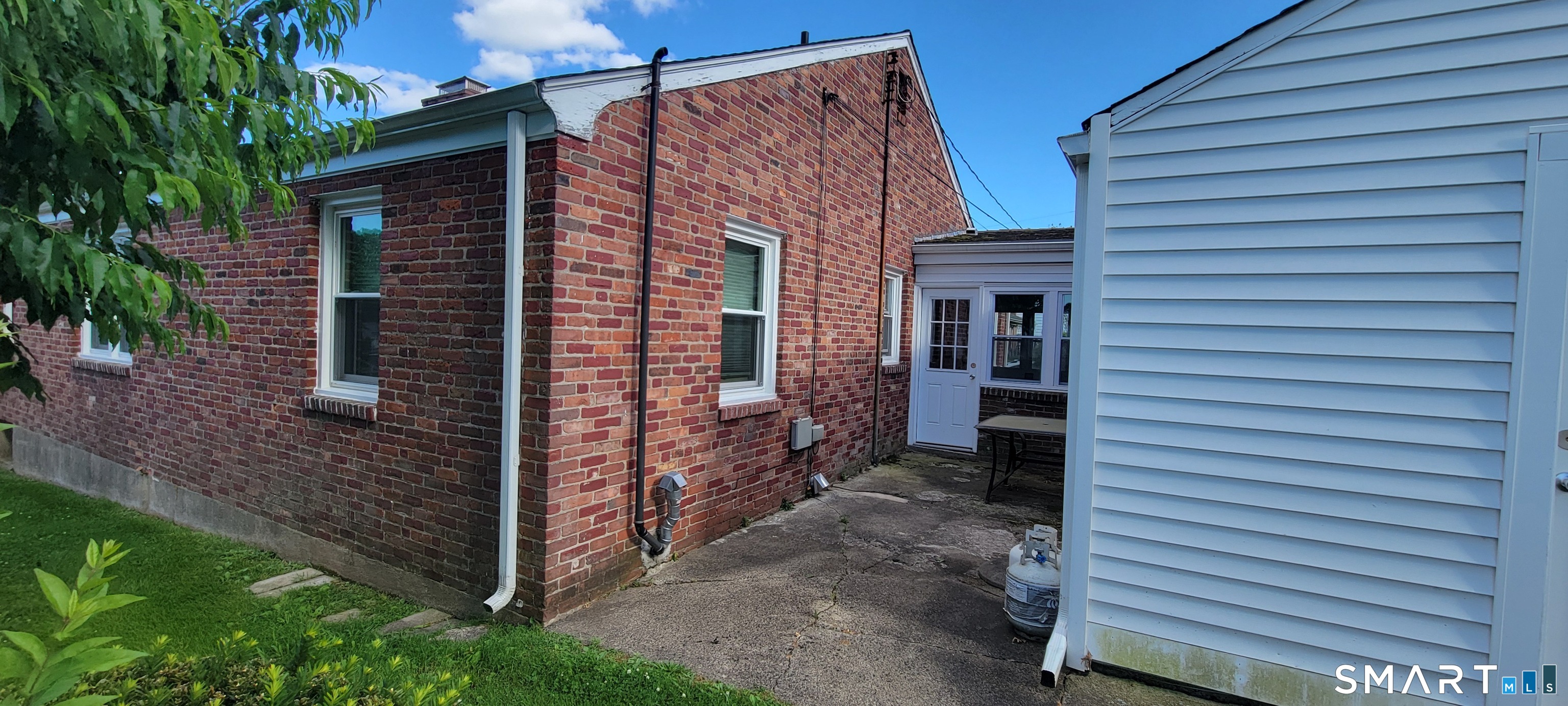 104 Exeter Street Hartford CT 06106
